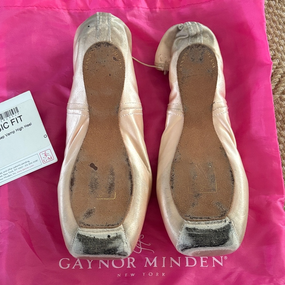 Gaynor Minden USA Made - Picture 3 of 5